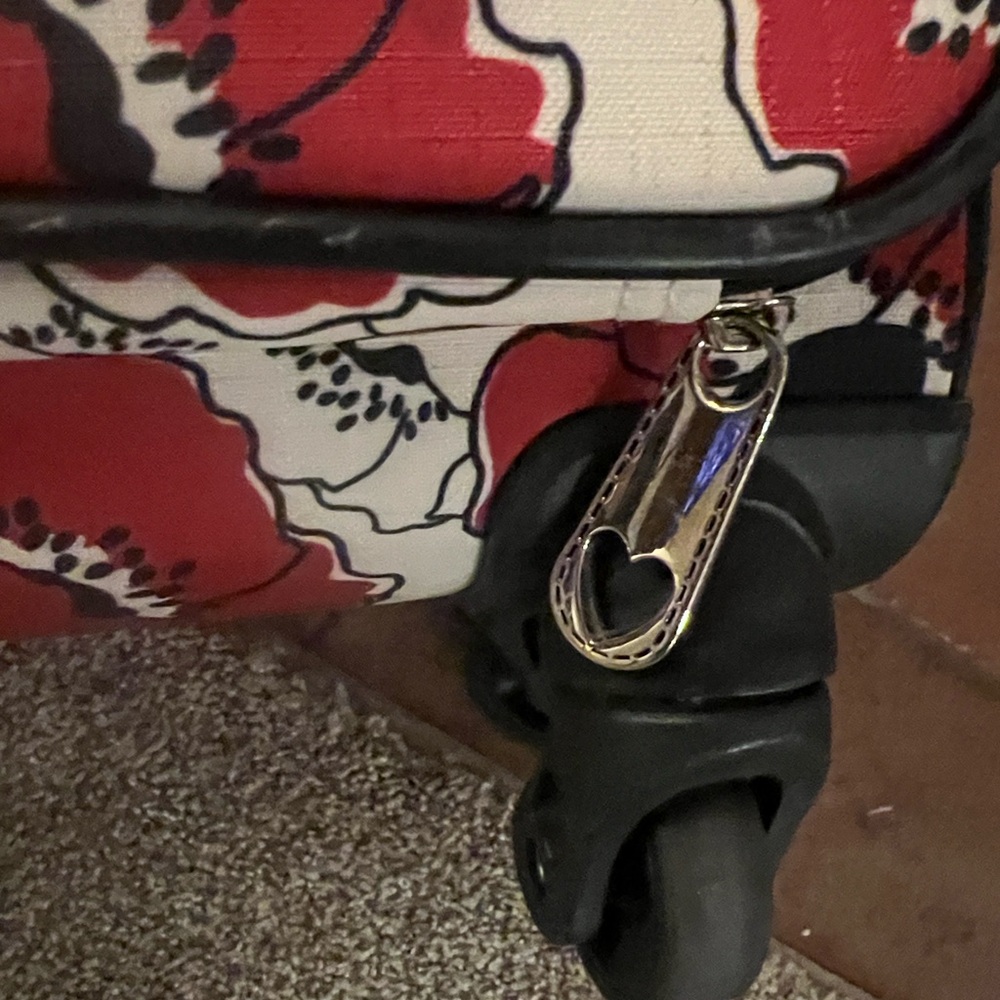 Floral Red and Black Rolling Suitcase - Picture 8 of 8
